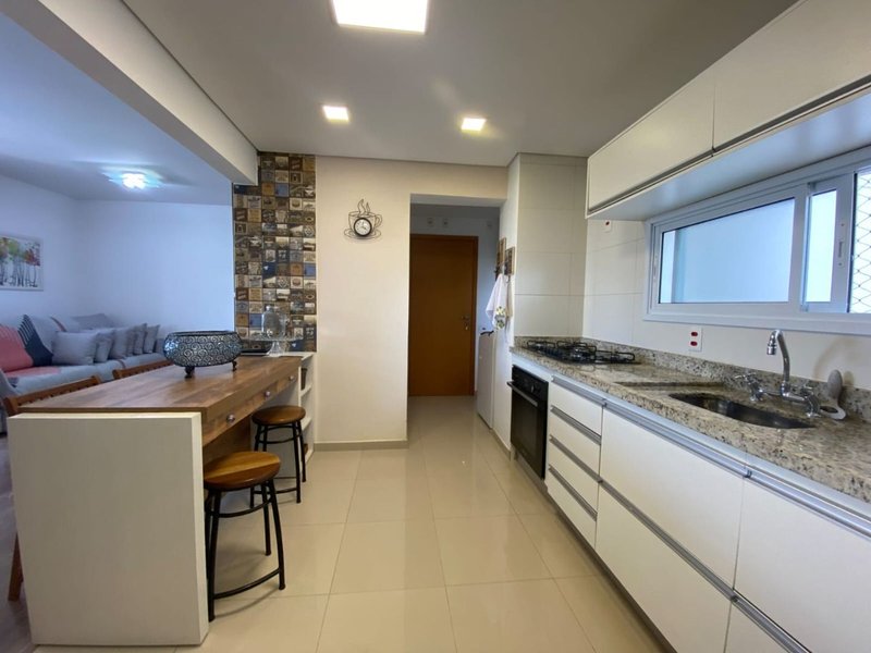 Excelente Apartamento no Edifício Lumiere, face norte, com 03 dormitórios, 01 suíte - Mogi das Cruzes - 