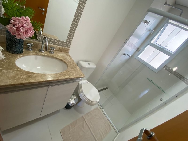 Excelente Apartamento no Edifício Lumiere, face norte, com 03 dormitórios, 01 suíte - Mogi das Cruzes - 