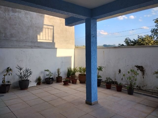 Excelente imóvel no Condomínio Aruã Brisas com 03 dormitórios sendo 02 suítes - Mogi das Cruzes - 