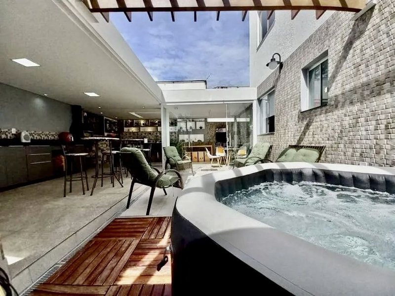 Area Privativa - Porteira fechada - R$650K - Belo Horizonte - 