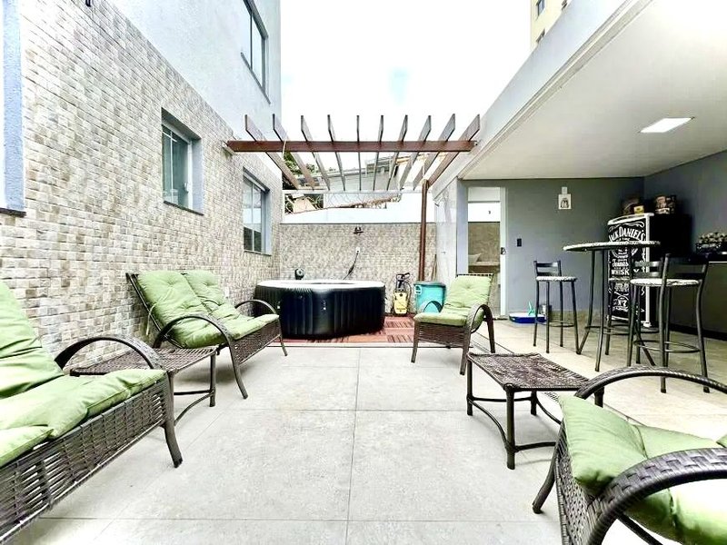 Area Privativa - Porteira fechada - R$650K - Belo Horizonte - 