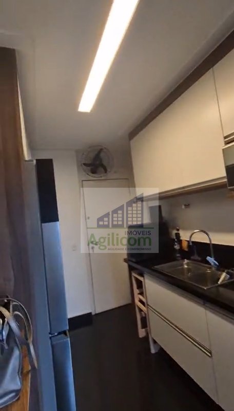 APARTAMENTO À VENDA NO BROOKLIN COM 3 DORMITÓRIOS E 2 VAGAS Rua Conceição de Monte Alegre São Paulo - 