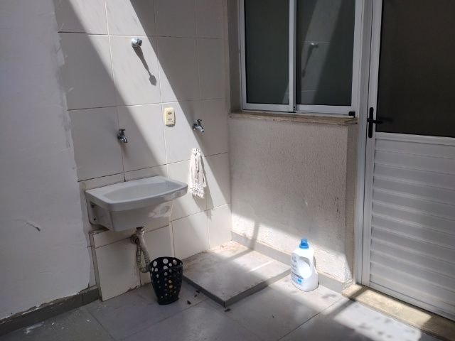 Sobrado em Condomínio Fechado no Alto do Ipiranga com 03 dormitórios sendo uma suíte - Mogi das Cruzes - 