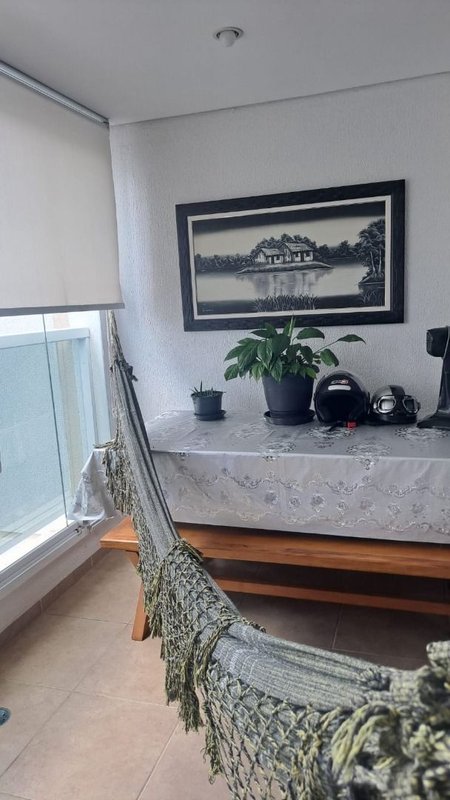 Apartamento Luzes mobiliado no Nova Mogilar  com 03 dormitórios, suíte e closet - Mogi das Cruzes - 