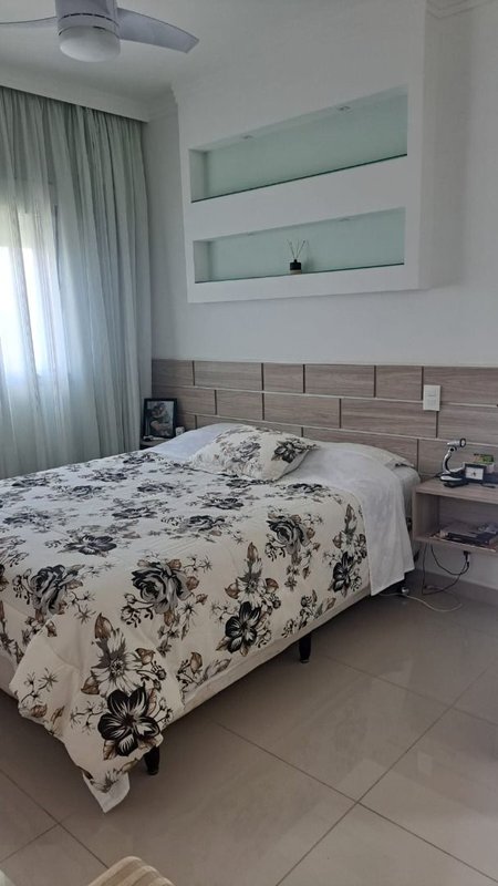 Apartamento Luzes mobiliado no Nova Mogilar  com 03 dormitórios, suíte e closet - Mogi das Cruzes - 