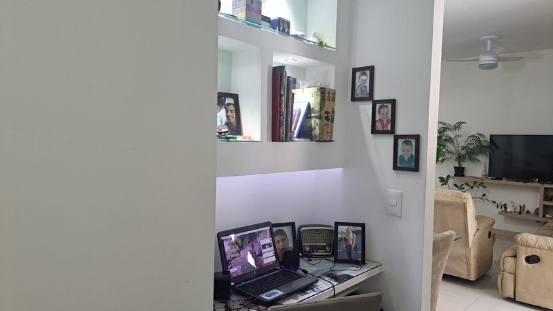 Apartamento Luzes mobiliado no Nova Mogilar  com 03 dormitórios, suíte e closet - Mogi das Cruzes - 