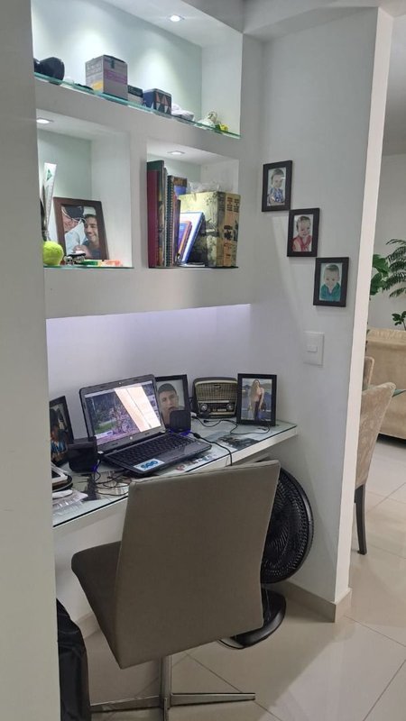 Apartamento Luzes mobiliado no Nova Mogilar  com 03 dormitórios, suíte e closet - Mogi das Cruzes - 