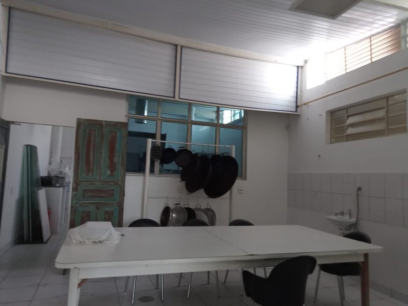 Sobrado em área comercial e residencial com edícula - Mogi das Cruzes - 