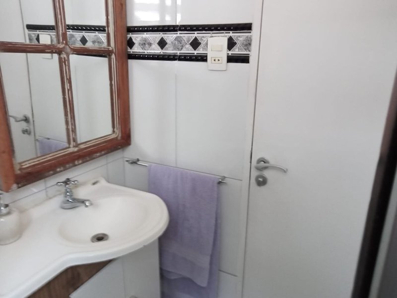 Sobrado em área comercial e residencial com edícula - Mogi das Cruzes - 