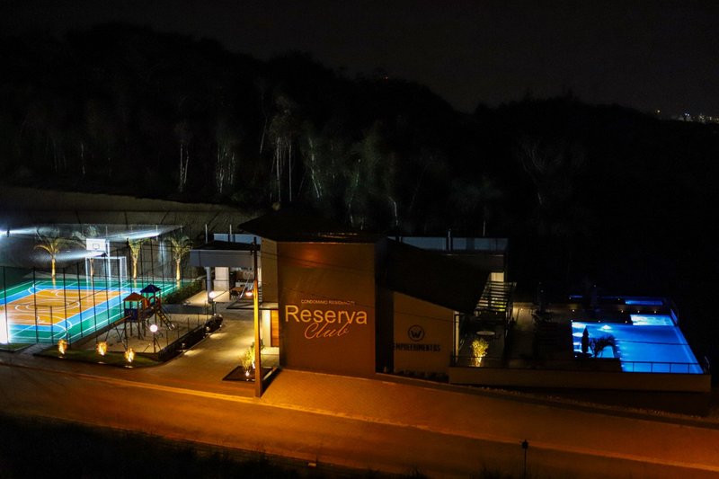TERRENO EM CONDOMÍNIO FECHADO PRÓXIMO AO CENTRO - Brusque - 