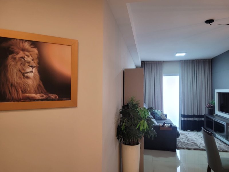 APARTAMENTO COM 1 SUÍTE MAIS 2 DORMITÓRIOS E 2 VGAS DE GARAGEM NO SÃO LUIZ - Brusque - 