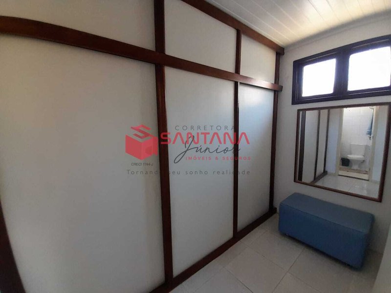 Casa com 3/4 em Vilas do Atlântico (INDISPONÍVEL) Rua Praia de Suape Lauro de Freitas - 