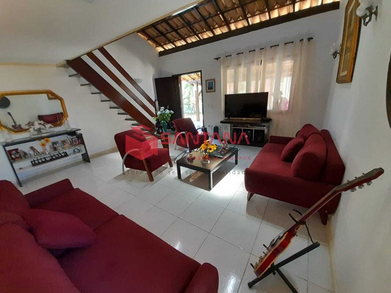Casa com 3/4 em Vilas do Atlântico (INDISPONÍVEL) Rua Praia de Suape Lauro de Freitas - 