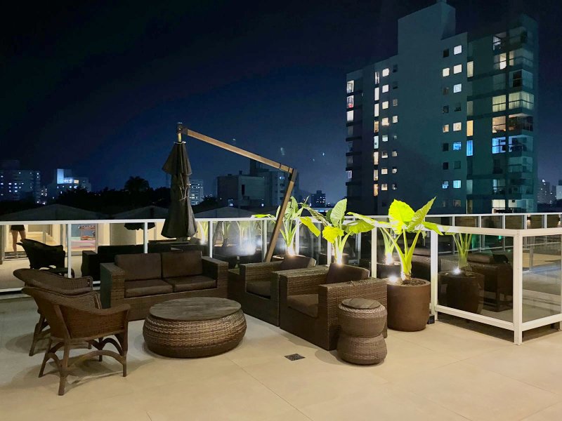 APARTAMENTO COM 1 SUÍTE MAIS 1 DORMITÓRIO MOBILIADO NO SÃO LUIZ - Brusque - 