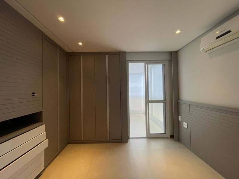 Apartamento de 3 quartos em prédio novo com lazer completo à venda no centro de Guarapari Rua Otávio Manhães de Andrade Guarapari - 