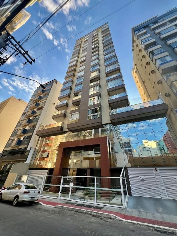 Apartamento de 3 quartos em prédio novo com lazer completo à venda no centro de Guarapari Rua Otávio Manhães de Andrade Guarapari - 