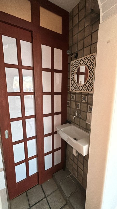 APARTAMENTO VISTA MAR  2 QUARTOS SUÍTE VARANDA GARAGEM À VENDA NA GRAÇA! Avenida Euclydes da Cunha Salvador - 