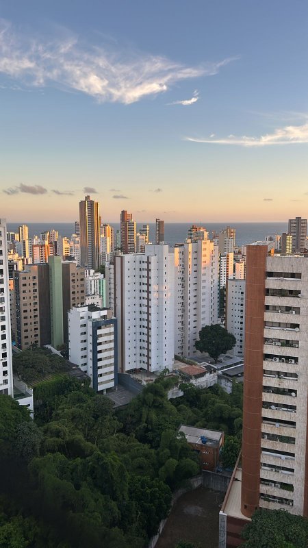 APARTAMENTO VISTA MAR  2 QUARTOS SUÍTE VARANDA GARAGEM À VENDA NA GRAÇA! Avenida Euclydes da Cunha Salvador - 