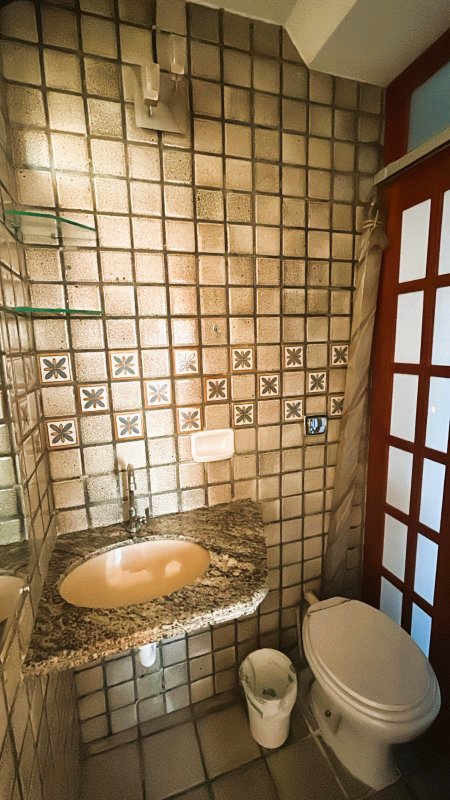 APARTAMENTO VISTA MAR  2 QUARTOS SUÍTE VARANDA GARAGEM À VENDA NA GRAÇA! Avenida Euclydes da Cunha Salvador - 