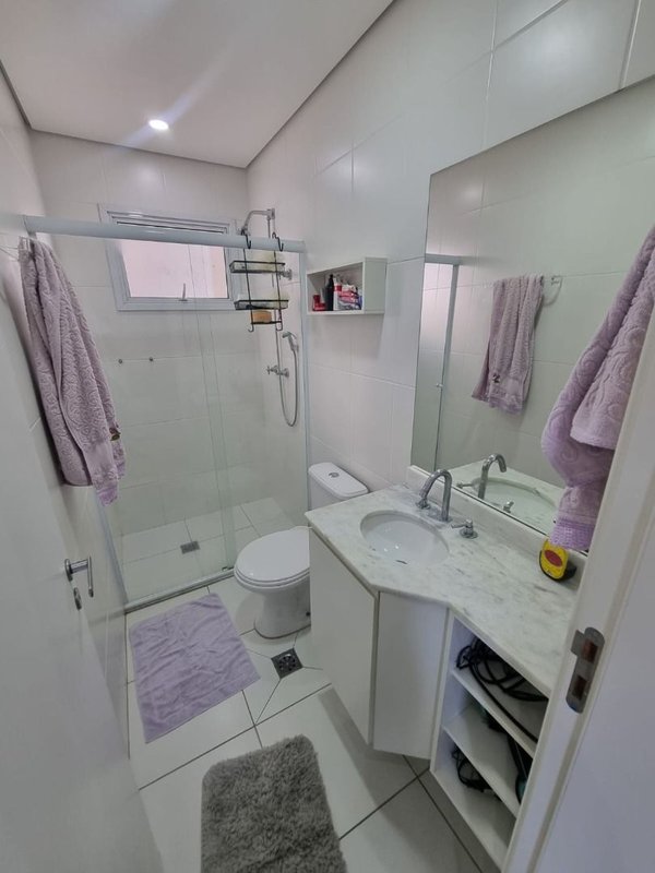 Apartamento Gran Hills, 02 dormitórios, 01 suíte com closet, sala estendida - Mogi das Cruzes - 