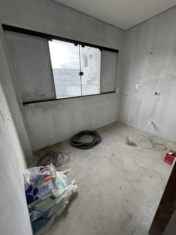Sobrado Alto Padrão no Bairro Guarani, 1 suíte mais 1 Quarto - Brusque - 