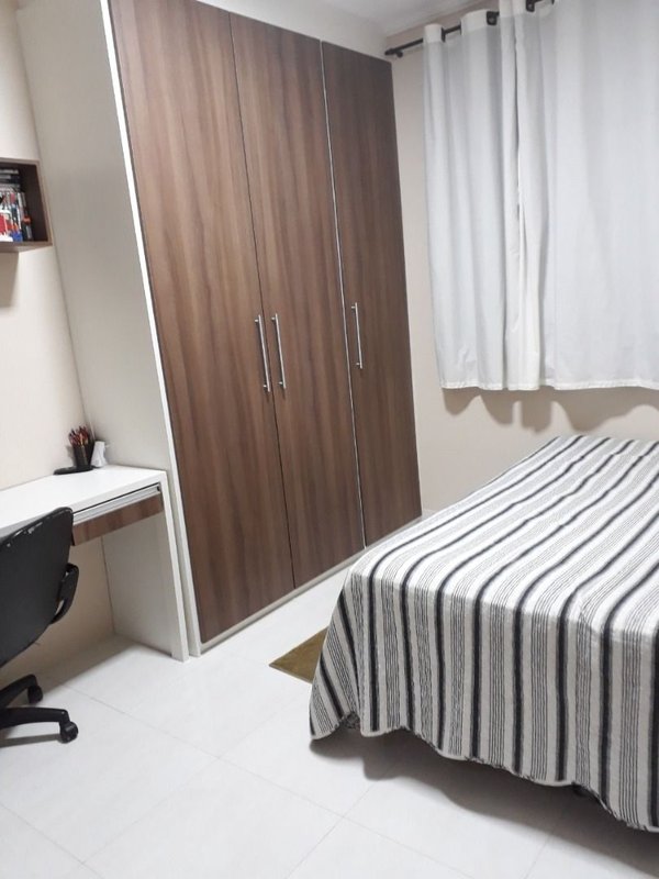 Sobrado no Cidade Jardim com 04 dormitórios, piscina, quintal e área gourmet Rua Victória do Prado Mello Mogi das Cruzes - 