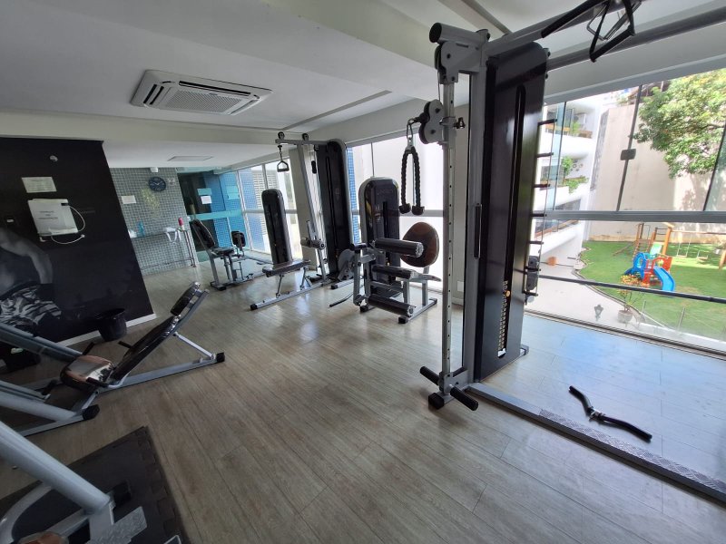 APARTAMENTO 4 QUARTOS SUITE NASCENTE VAGAS PARA ATÉ 6 CARROS ACADEMIA QUADRA À VENDA GRAÇA Rua Conde Filho Salvador - 