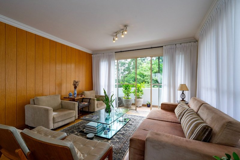 Apartamento a venda - Vila Suzana - 1 suíte 185m² Crítios São Paulo - 