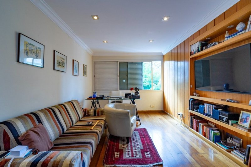 Apartamento a venda - Vila Suzana - 1 suíte 185m² Crítios São Paulo - 