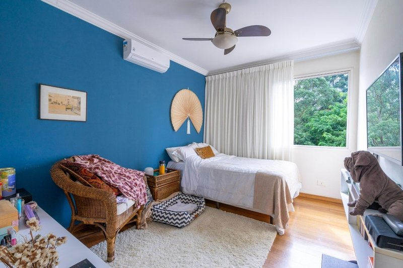 Apartamento a venda - Vila Suzana - 1 suíte 185m² Crítios São Paulo - 