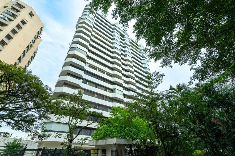 Apartamento a venda - Vila Suzana - 1 suíte 185m² Crítios São Paulo - 