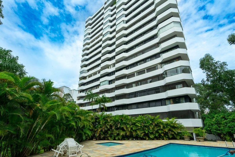 Apartamento a venda - Vila Suzana - 1 suíte 185m² Crítios São Paulo - 