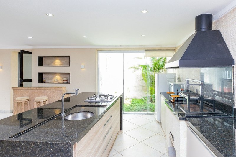 Casa a venda - Vila Ipojuca - 1 suíte 390m² Paumari São Paulo - 