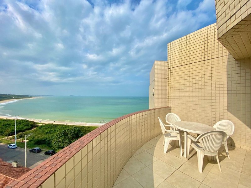 Espaçosa cobertura de 3 quartos com vista mar à venda na Enseada Azul em Guarapari Avenida Vinã del Mar Guarapari - 