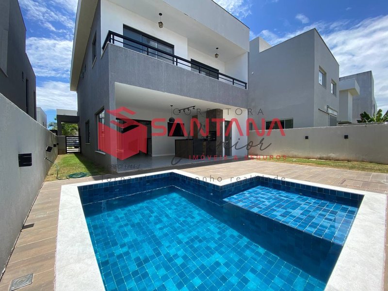 Casa nascente para locação e venda no Hortoville (INDISPONÍVEL) Rua Sucupió Camaçari - 