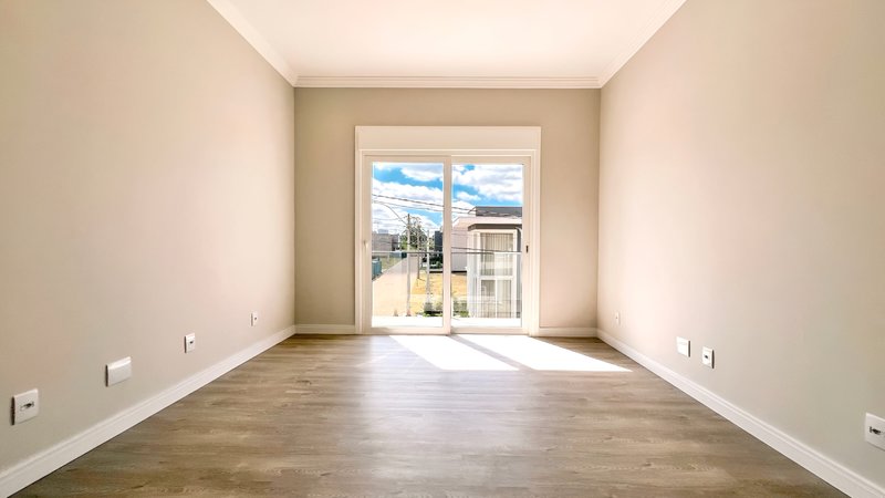 R$ 1.260.000 - BELLA VITA - LINDA CASA EM CONDOMÍNIO - 173M2 - 3 DORM - LAREIRA - PÁTIO Rua Antônio Avelino Varela Cachoeirinha - 