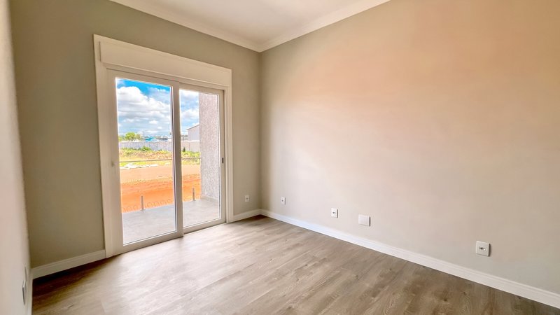 R$ 1.260.000 - BELLA VITA - LINDA CASA EM CONDOMÍNIO - 173M2 - 3 DORM - LAREIRA - PÁTIO Rua Antônio Avelino Varela Cachoeirinha - 