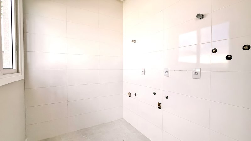 R$ 1.260.000 - BELLA VITA - LINDA CASA EM CONDOMÍNIO - 173M2 - 3 DORM - LAREIRA - PÁTIO Rua Antônio Avelino Varela Cachoeirinha - 