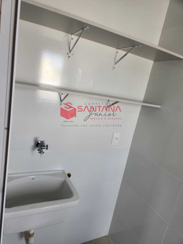 Apartamento mobiliado com 2/4 em Vilas do Atlântico (INDISPONÍVEL) Rua Praia de Itapema Lauro de Freitas - 