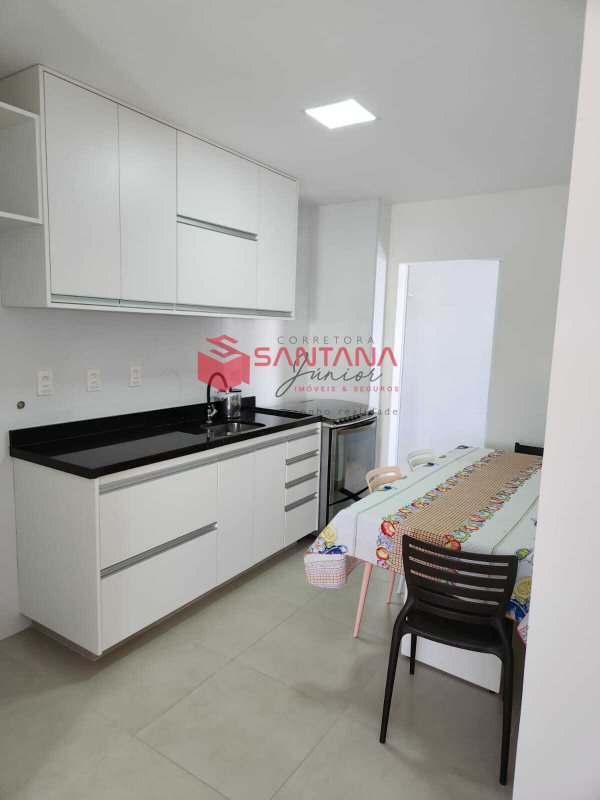 Apartamento mobiliado com 2/4 em Vilas do Atlântico (INDISPONÍVEL) Rua Praia de Itapema Lauro de Freitas - 