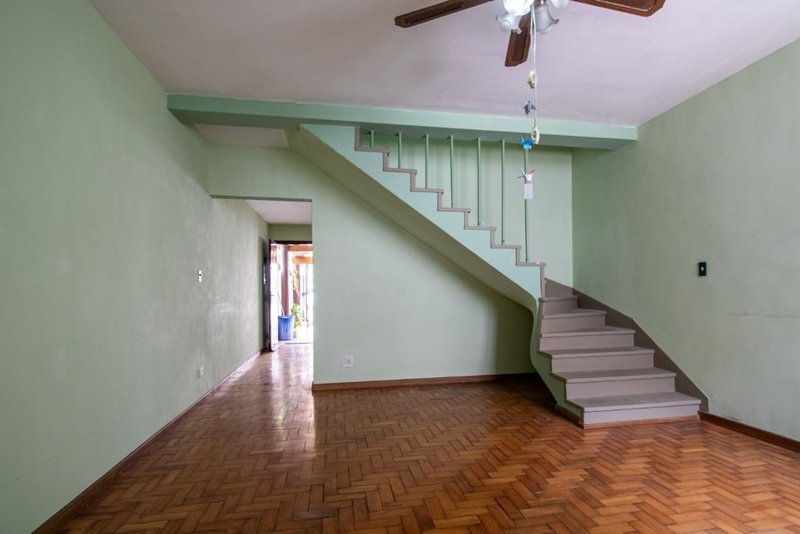 Casa a venda - Alto da Lapa - 1 suíte 236m² Sales Júnior São Paulo - 