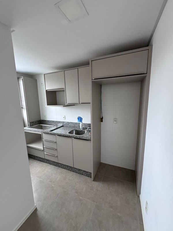 APARTAMENTO COM 1 SUÍTE MAIS 2 DORMITÓRIOS NA ÁGUAS CLARAS - Brusque - 