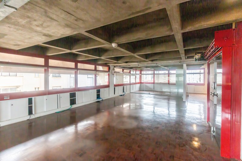 ALUGA-SE LAJE COMERCIAL 230M2 - JARDIM PAULISTA - IDEAL PARA IMPRESSIONAR O SEU CLIENTE!! Avenida Nove de Julho São Paulo - 