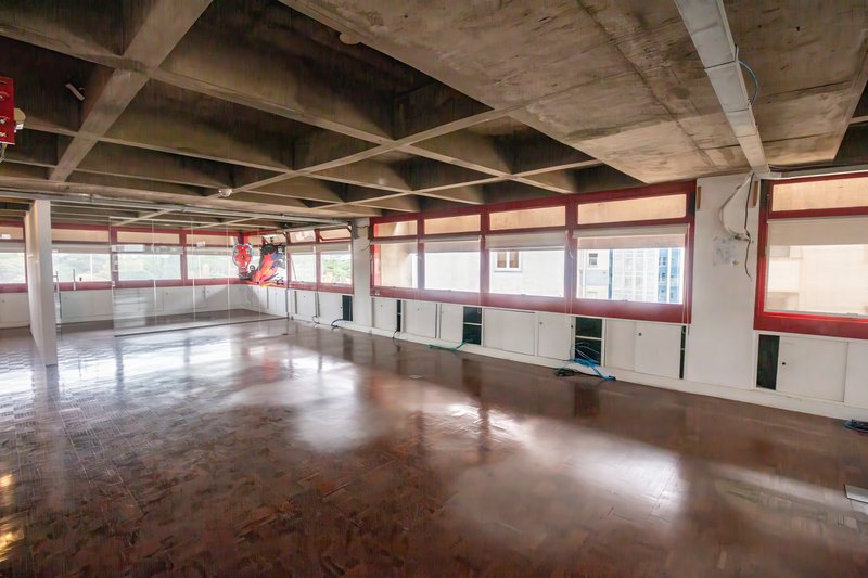ALUGA-SE LAJE COMERCIAL 230M2 - JARDIM PAULISTA - IDEAL PARA IMPRESSIONAR O SEU CLIENTE!! Avenida Nove de Julho São Paulo - 