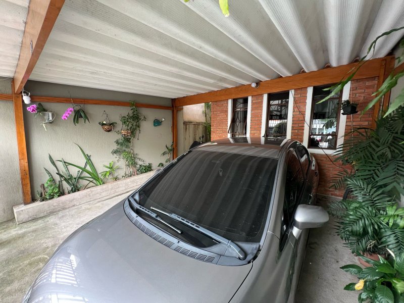 BELO SOBRADO EM LARANJEIRAS CAIEIRAS SP - Caieiras - 