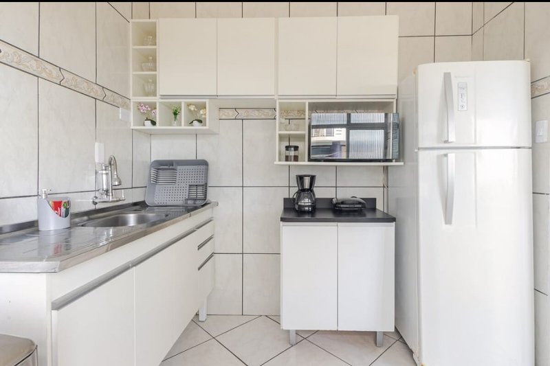 Apartamento com Vista para o Mar Mobiliado Avenida Presidente Kennedy Praia Grande - 