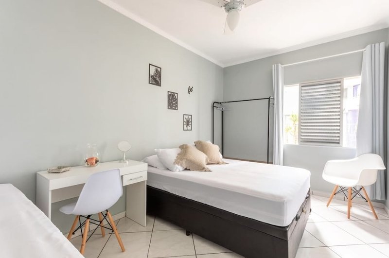 Apartamento com Vista para o Mar Mobiliado Avenida Presidente Kennedy Praia Grande - 