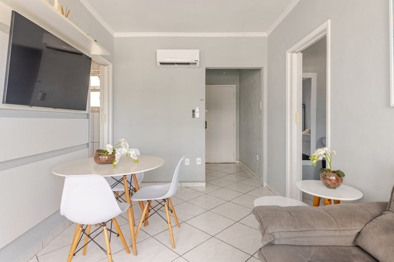 Apartamento com Vista para o Mar Mobiliado Avenida Presidente Kennedy Praia Grande - 