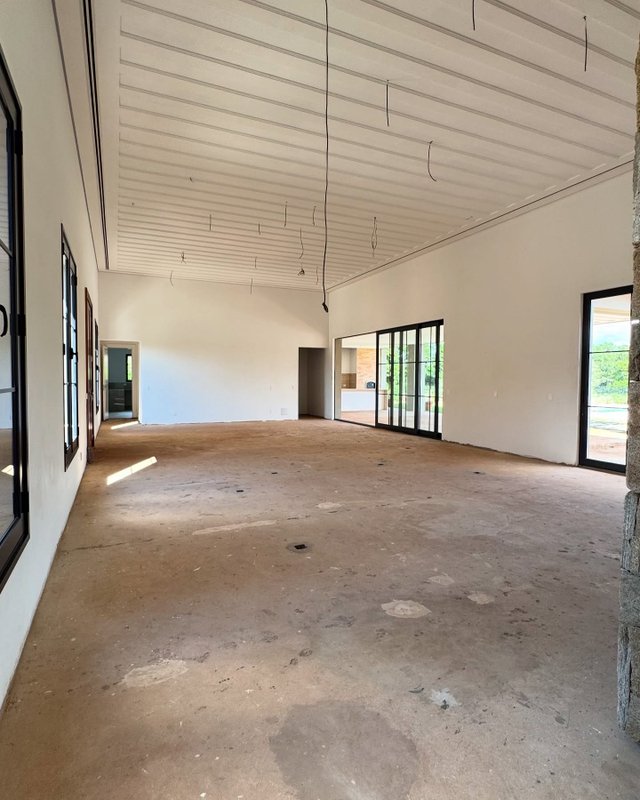 MANSÃO ESTILO TOSCANA EXCLUSIVA NO FAZENDA DA GRAMA – LUXO E SOFISTICAÇÃO! Avenida Fazenda da Grama Itupeva - 
