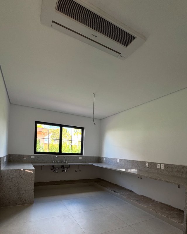 MANSÃO ESTILO TOSCANA EXCLUSIVA NO FAZENDA DA GRAMA – LUXO E SOFISTICAÇÃO! Avenida Fazenda da Grama Itupeva - 